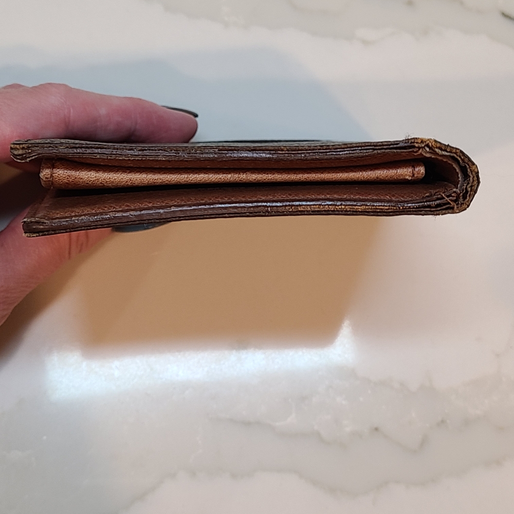 Louis Vuitton Brown and Gold Monogram Wallet Bifold With Coin Purse - Picture 10 of 12
